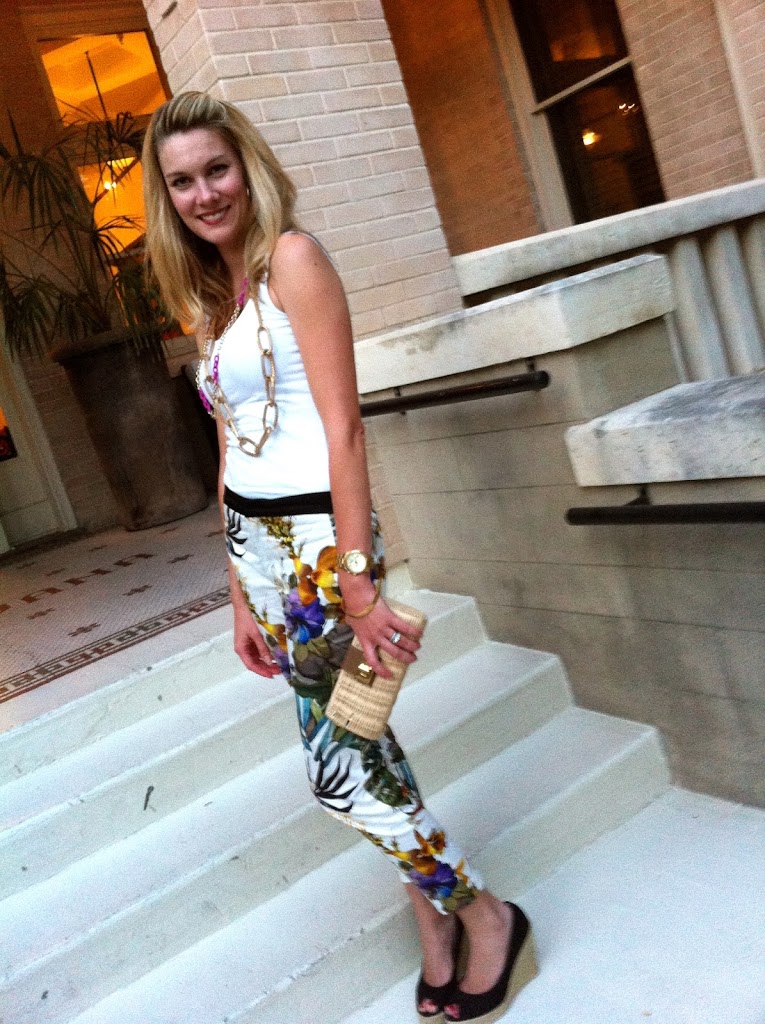 c. style, c style, carly lee, carly lee houston, c. style blog, floral trend, zara, hsn, tori spelling necklace, hsn tori spelling, j. crew, j. crew straw clutch, j. crew factory, floral pants, how to wear floral pants, black wedge, steve madden, black wedge steve madden, nordstrom tank, camisole gap body, bp white tank