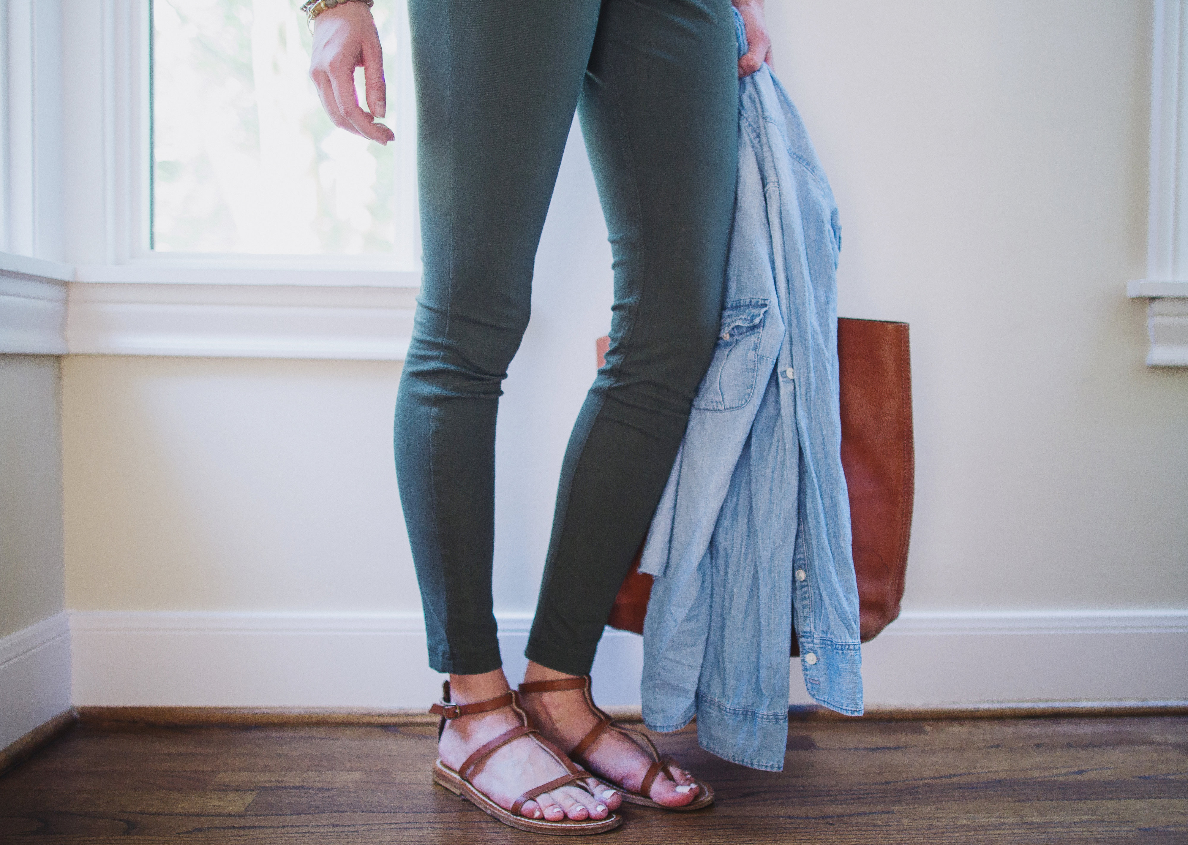 Hue Super Smooth Denim Leggings// Nordstrom Anniversary Sale