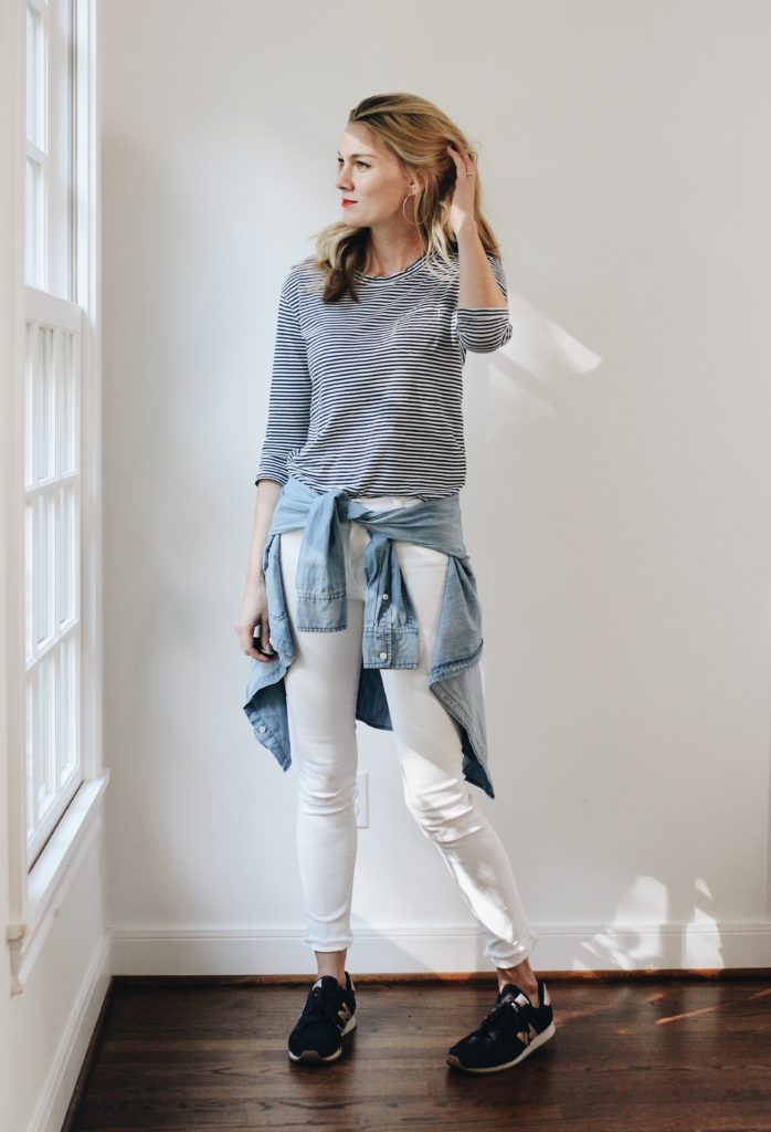 Madewell soundcheck side-tie tee in stripe top J. Brand White denim jeans new balance sneakers chambray blouse