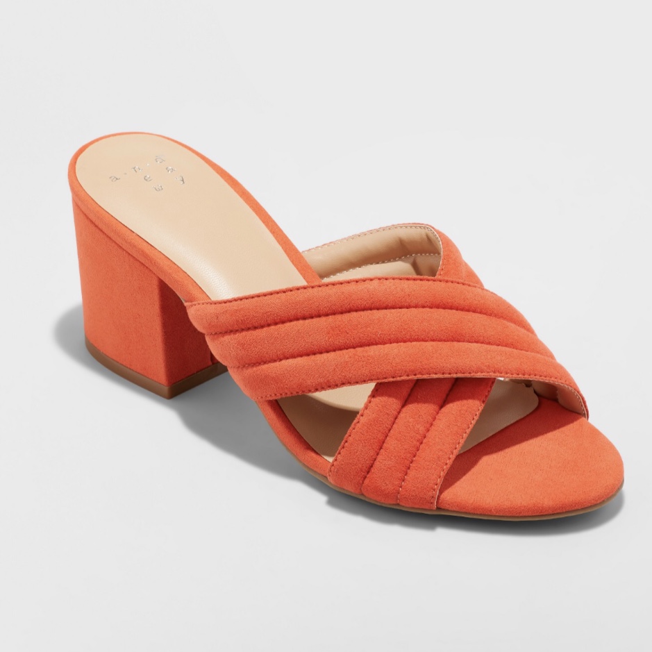 Carly Lee Houston Stylist Find of the day 2018 dolce vita summer sandal orangey red from Target